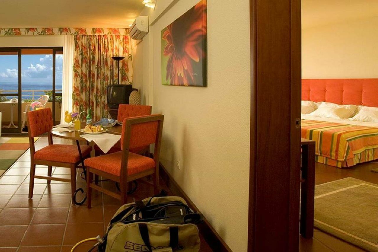 Pestana Ocean Bay Resort Funchal  Bagian luar foto
